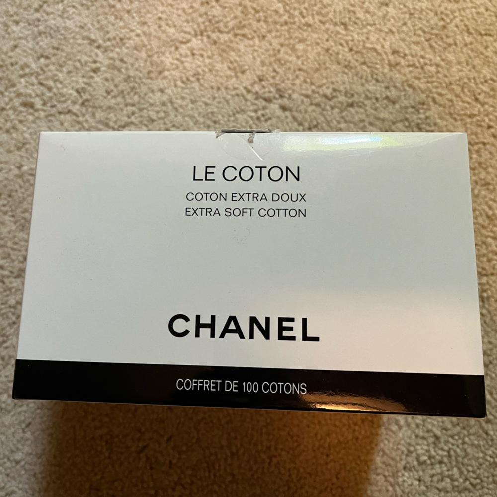 CHANEL Le Coton Extra Soft Cotton Pads